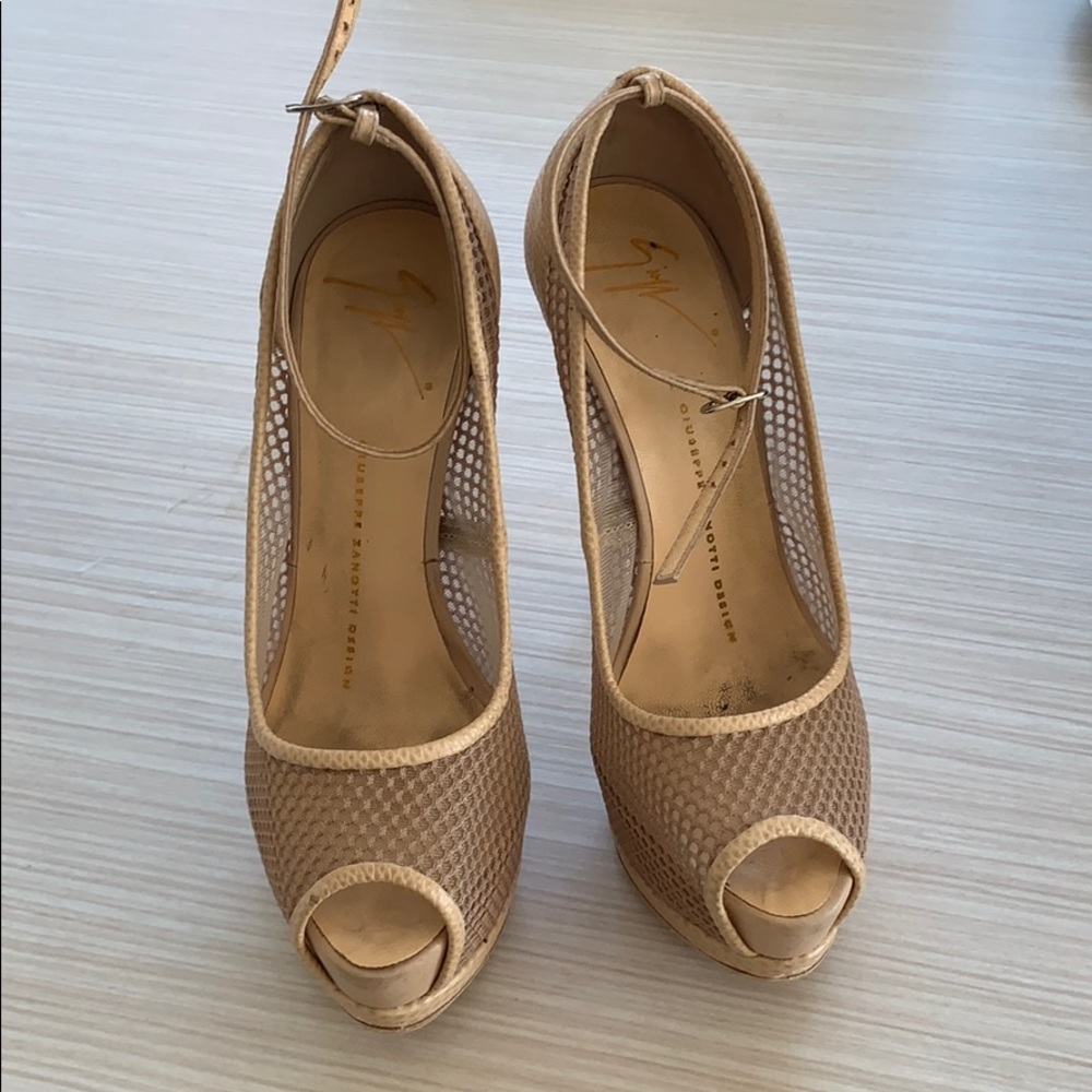 Giuseppe Zanotti Sharon Platform Pumps